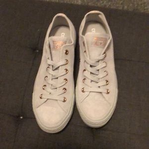 grey and pink suede converse low top